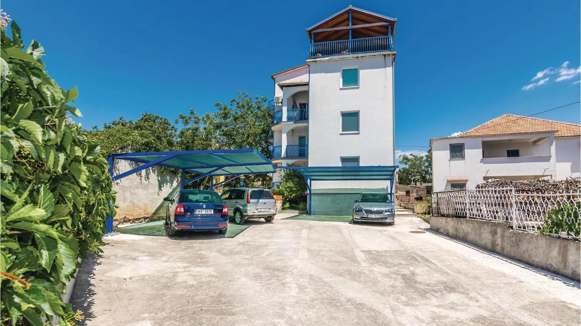 Lovely Apartment In Pakostane With House Sea View