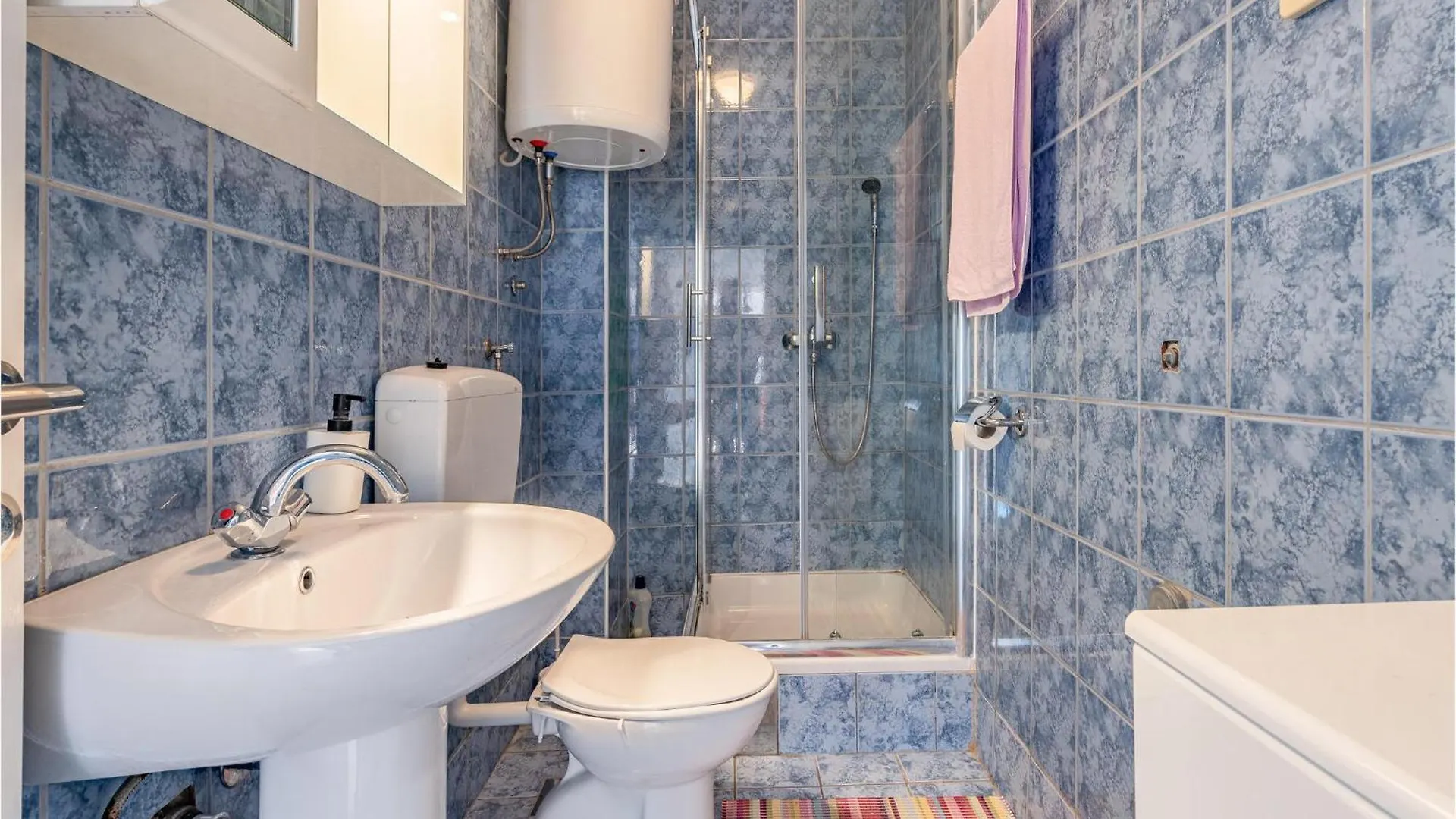 Lovely Apartment In Pakostane With House Sea View